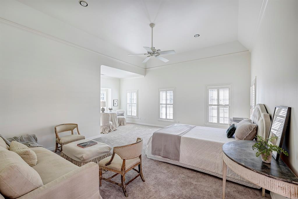 3211 Bellefontaine Street