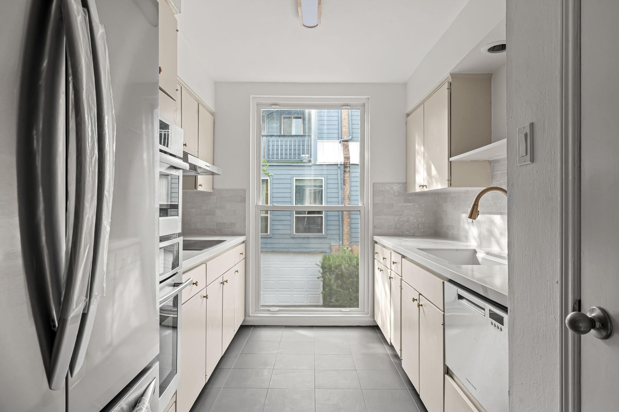 2506 Mandell Street # 2