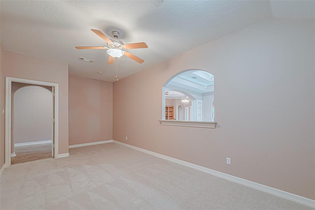 19 Prairie Knoll Drive