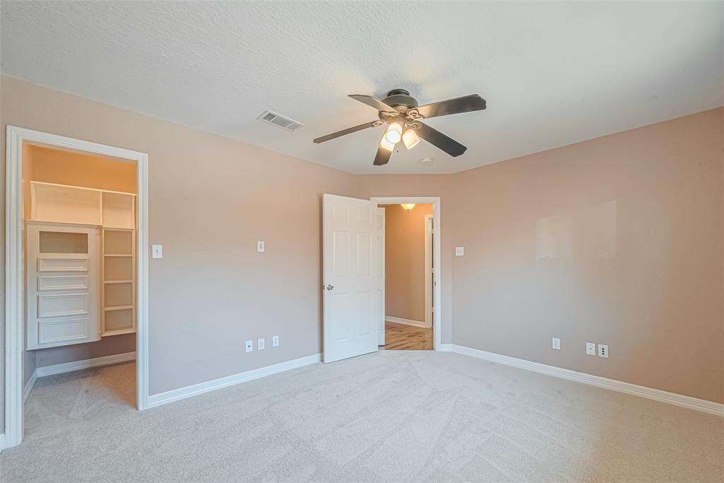 19 Prairie Knoll Drive
