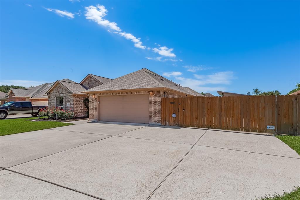 19 Prairie Knoll Drive