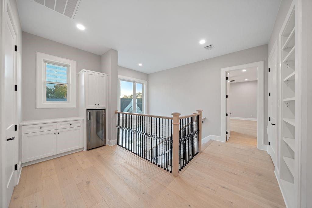 2046 Macarthur Street