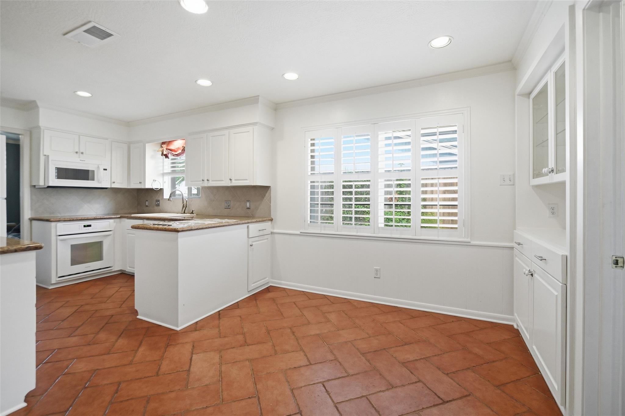 10822 Lasso Lane