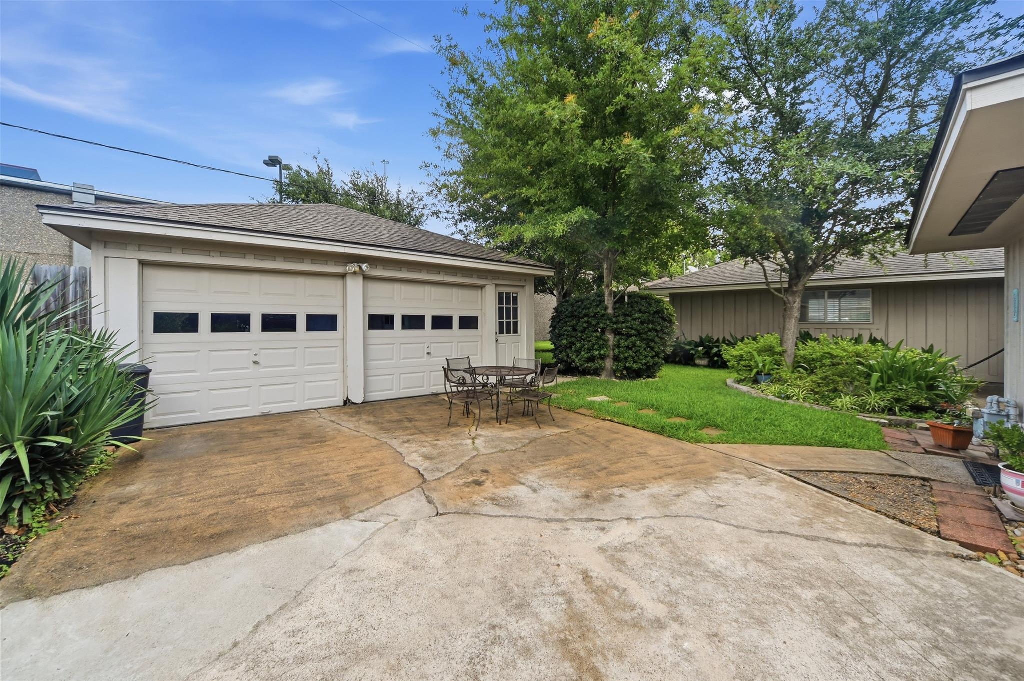 10822 Lasso Lane