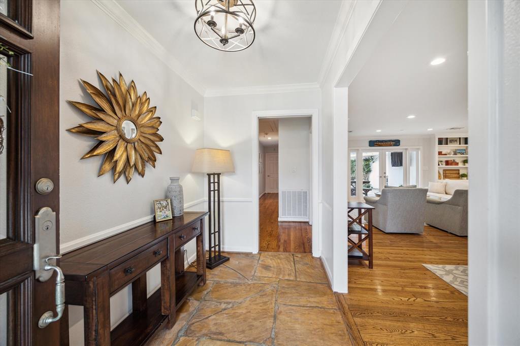 6147 Burgoyne Road
