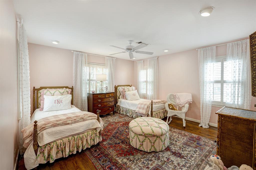 2250 Goldsmith Street