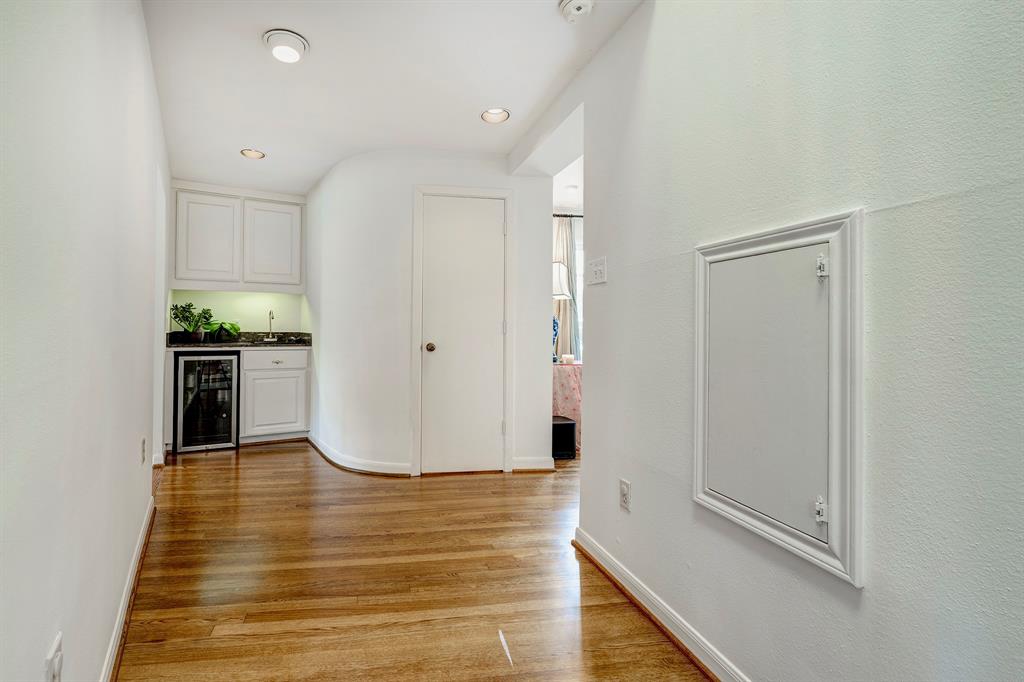 2250 Goldsmith Street