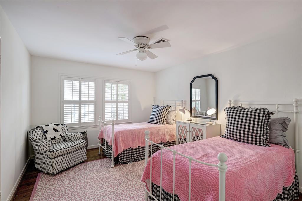 2250 Goldsmith Street