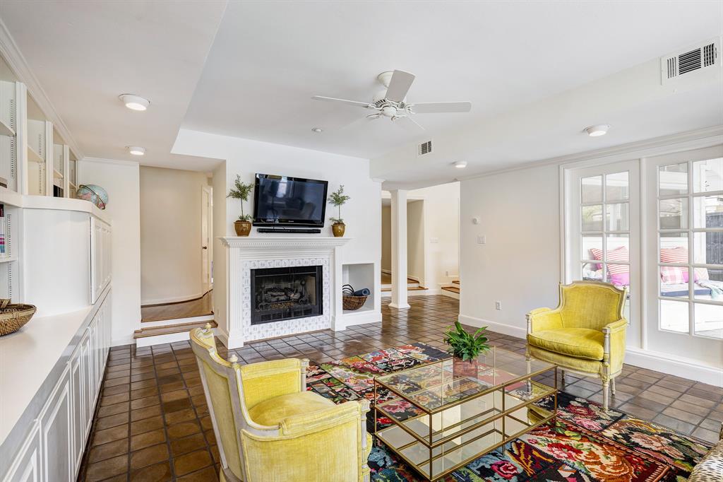 2250 Goldsmith Street