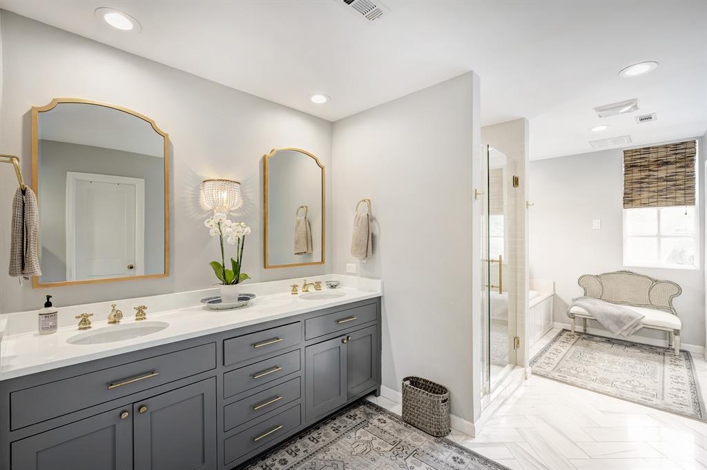 2250 Goldsmith Street