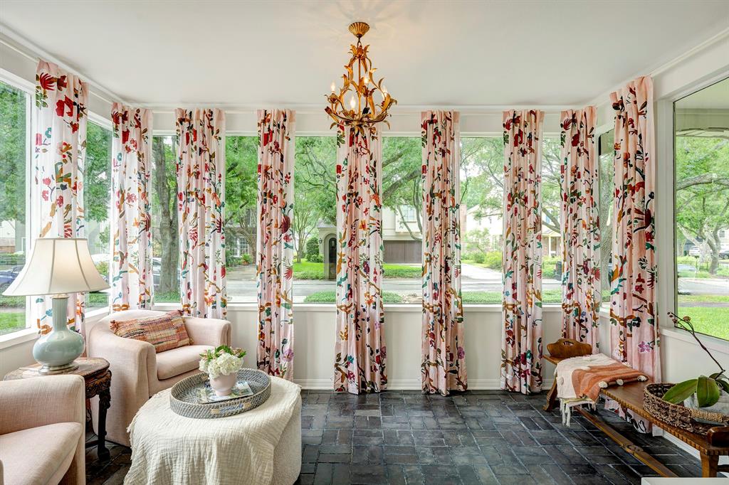 2250 Goldsmith Street