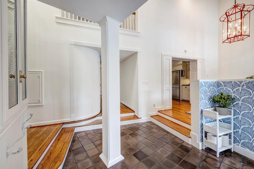 2250 Goldsmith Street