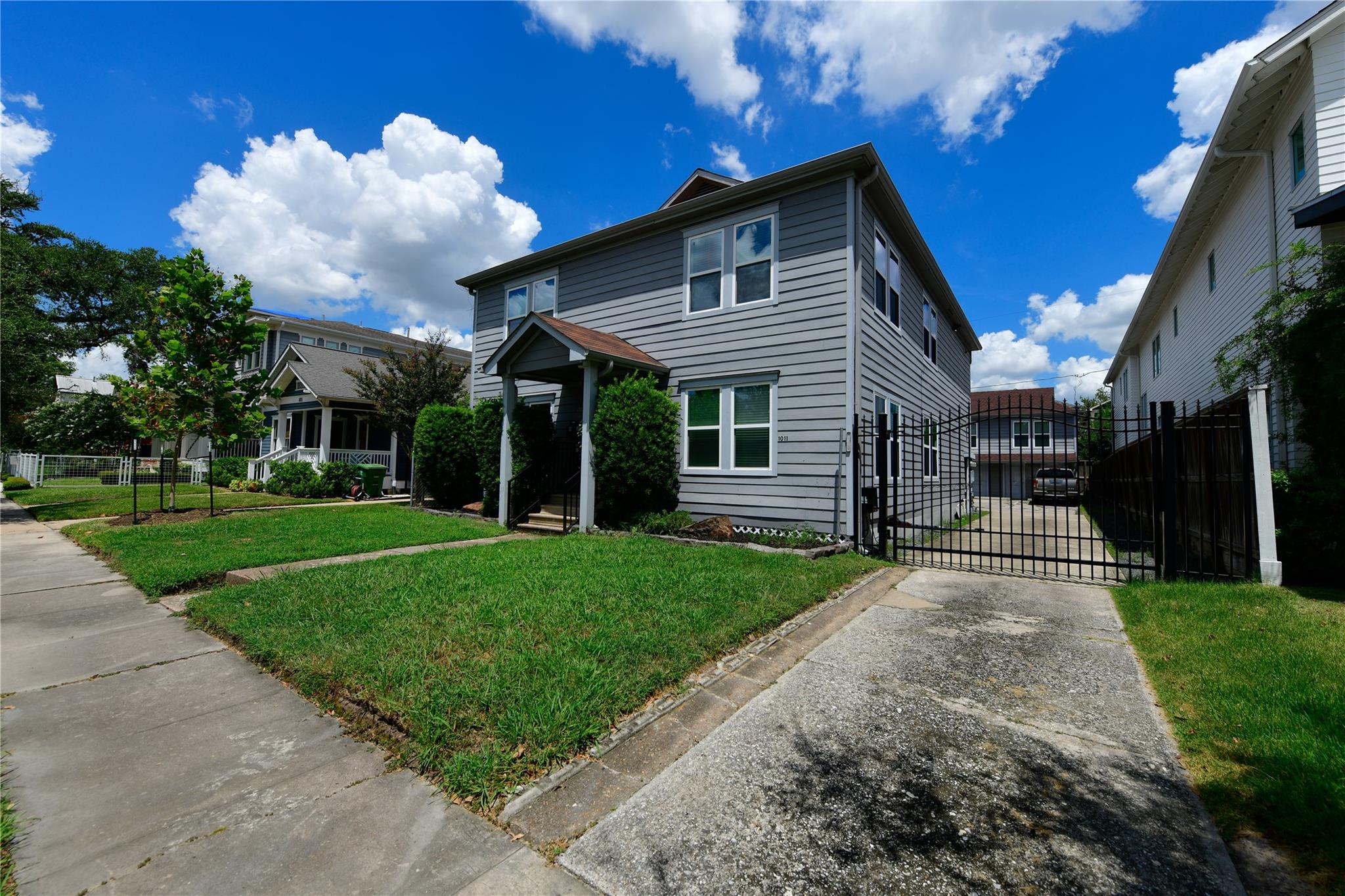 1011 E 6th 1/2 Street # 2