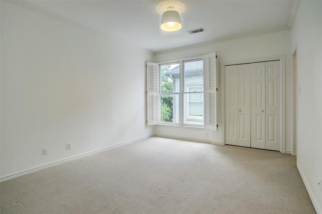 4105 N Boulevard Park