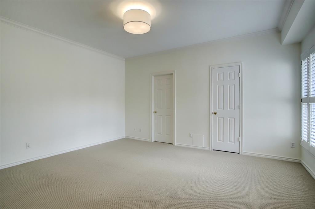 4105 N Boulevard Park