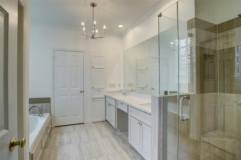 4105 N Boulevard Park