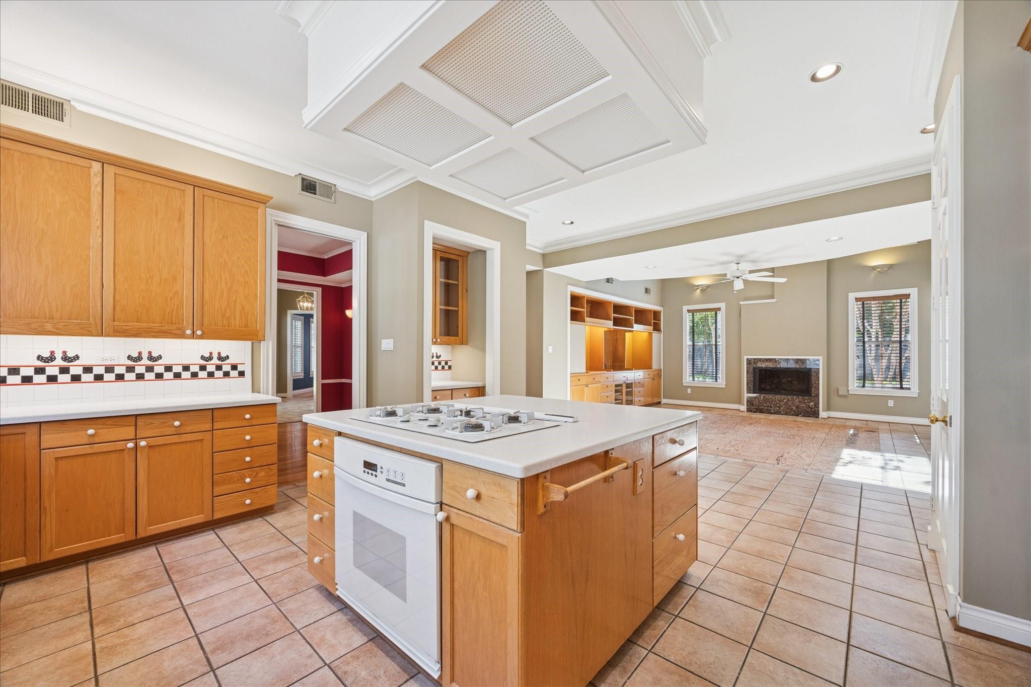 4537 Live Oak Street