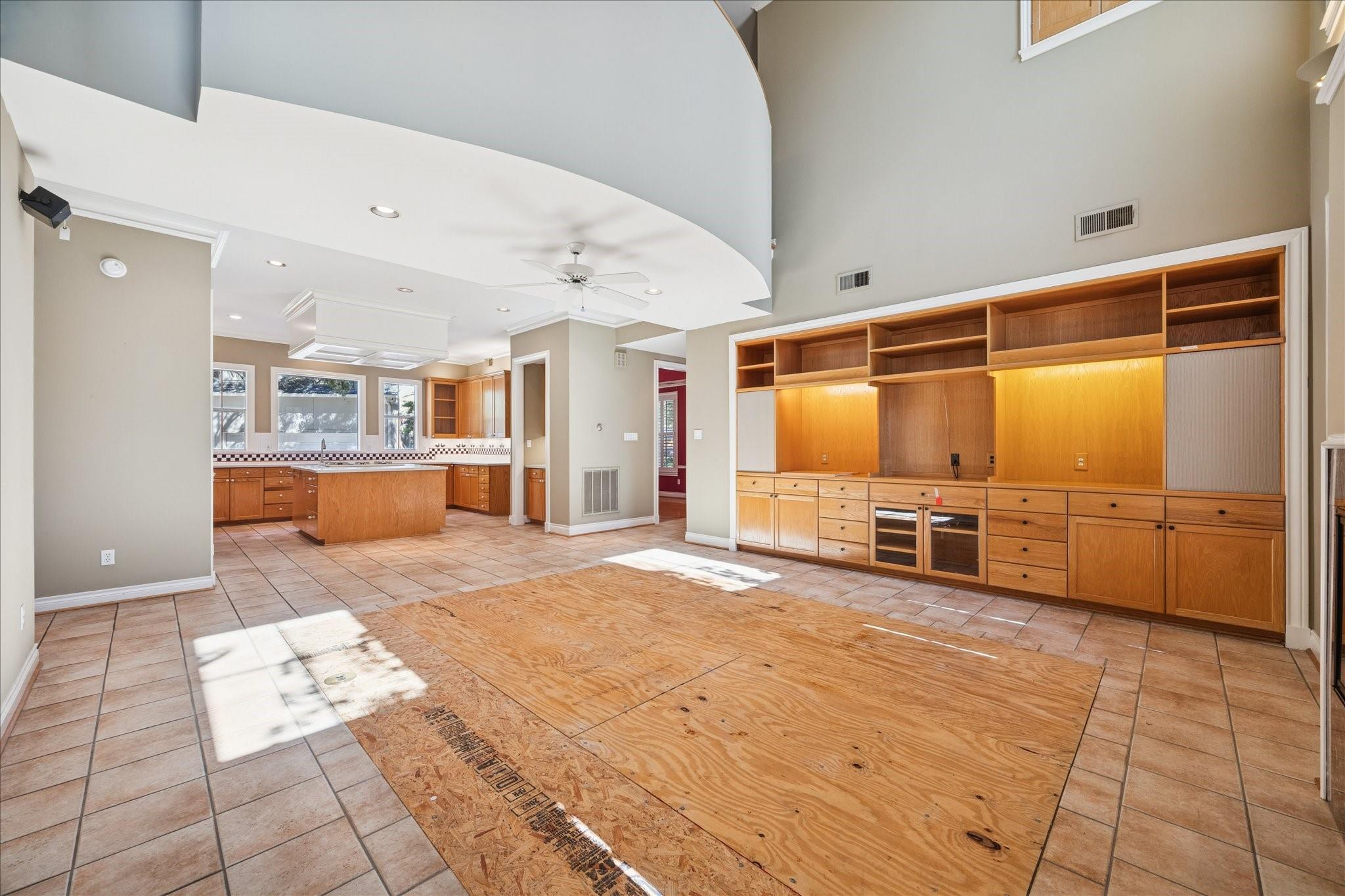 4537 Live Oak Street