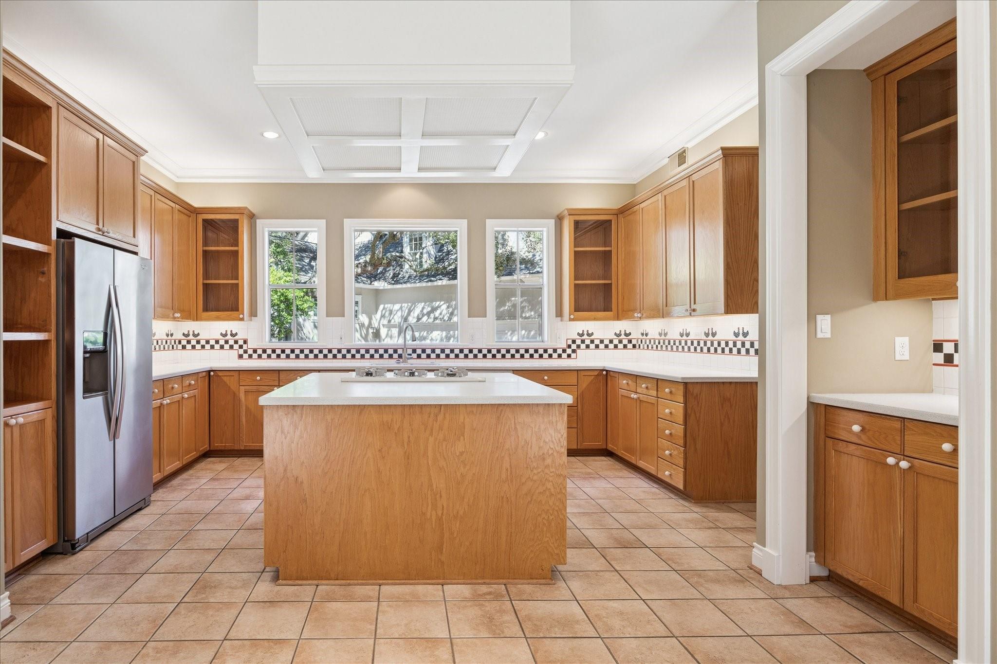 4537 Live Oak Street