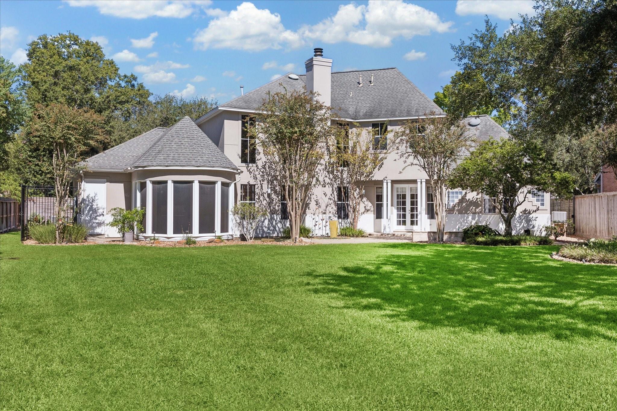 4537 Live Oak Street