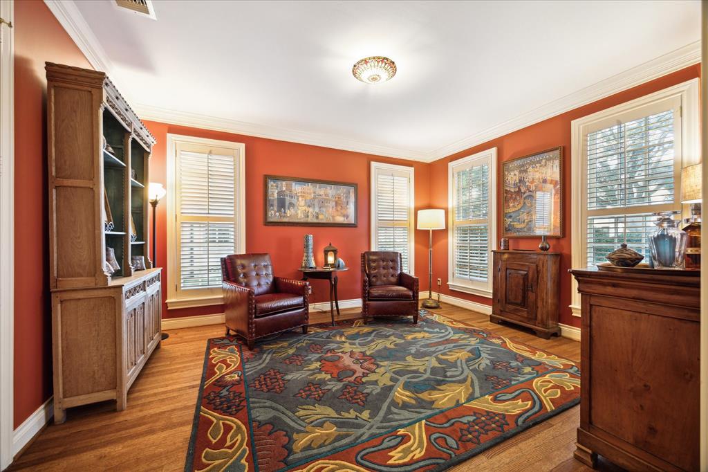 3769 Sunset Boulevard