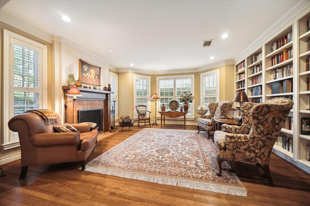 3769 Sunset Boulevard