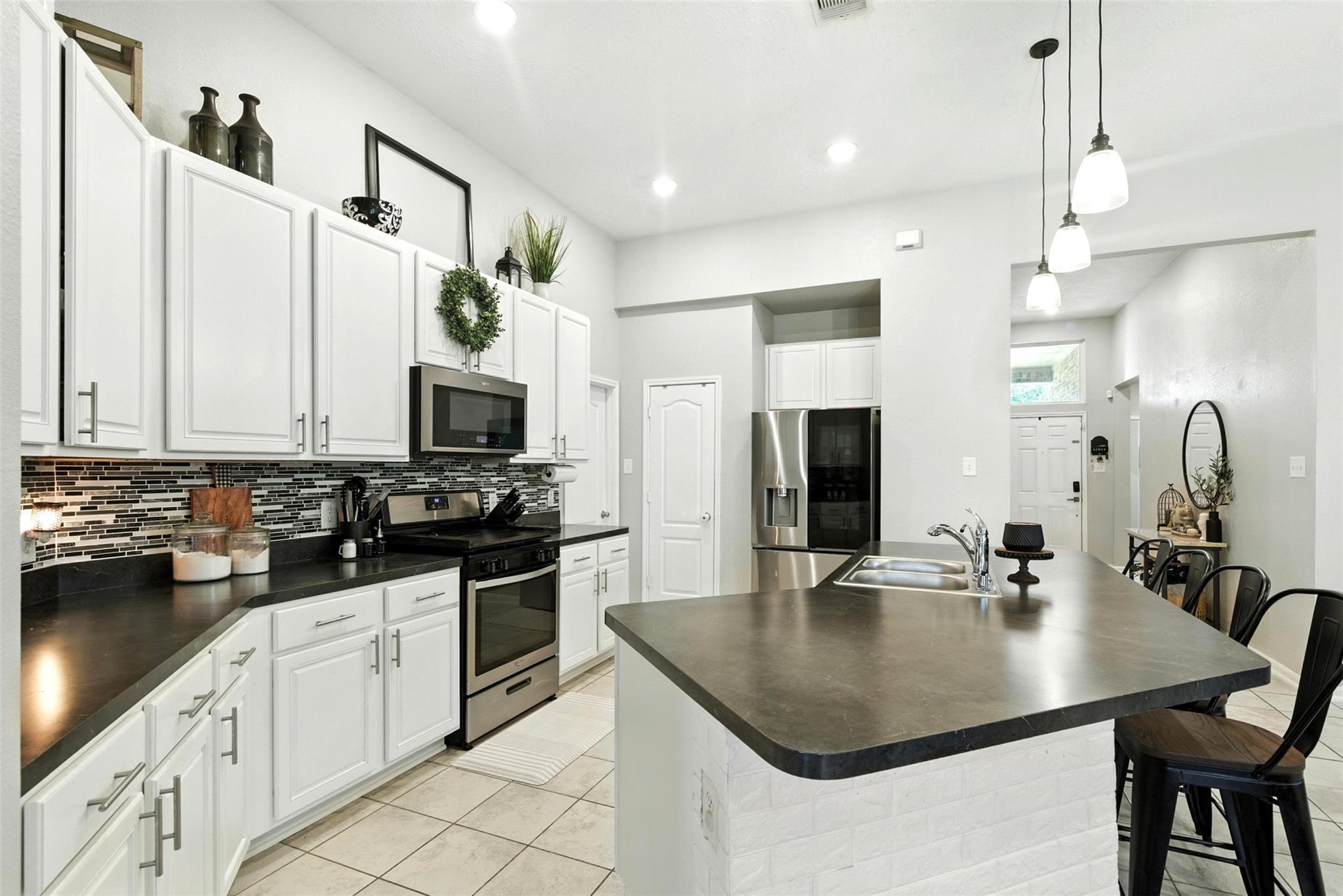 10007 Cimarron Canyon Lane