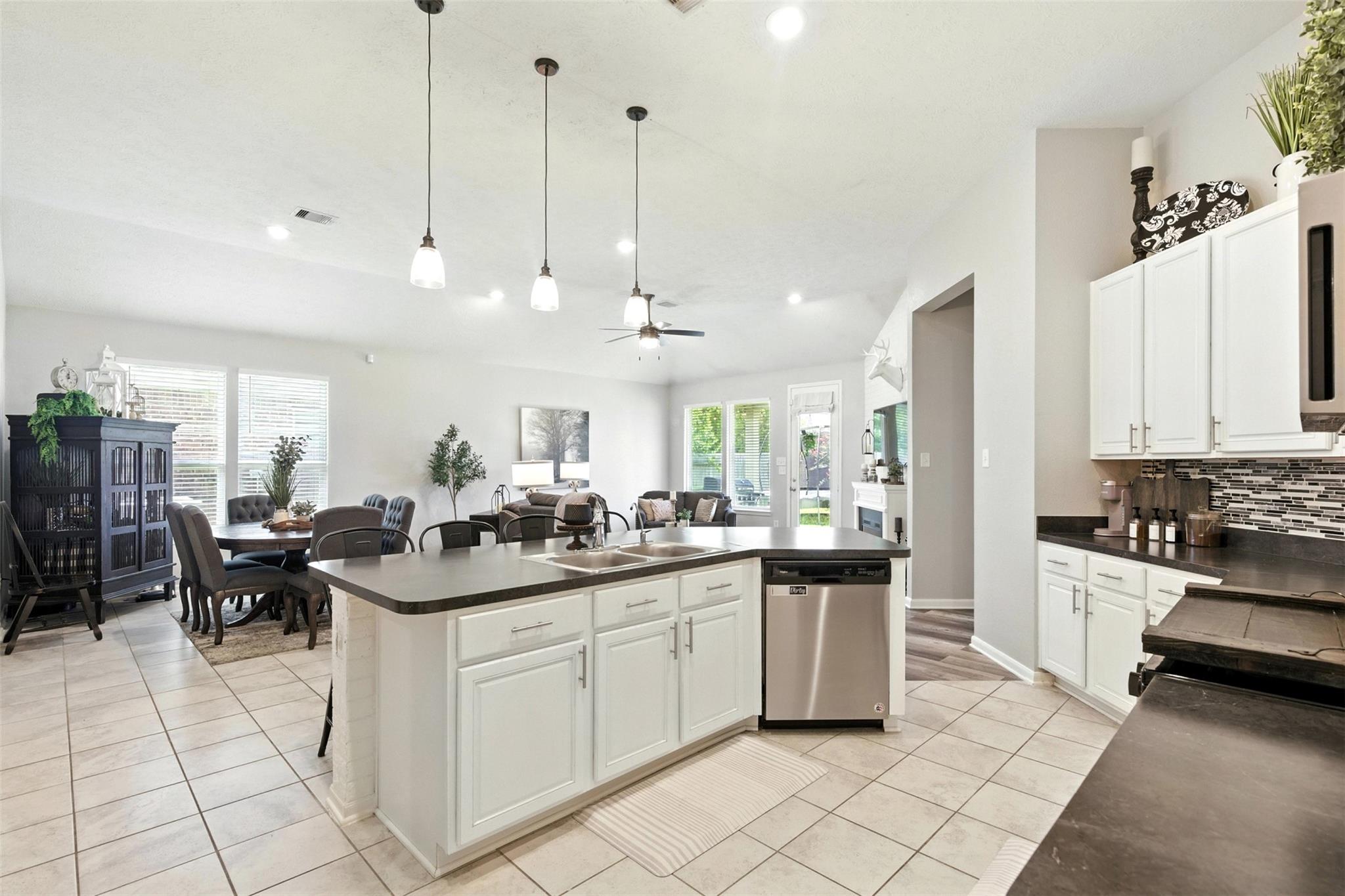 10007 Cimarron Canyon Lane