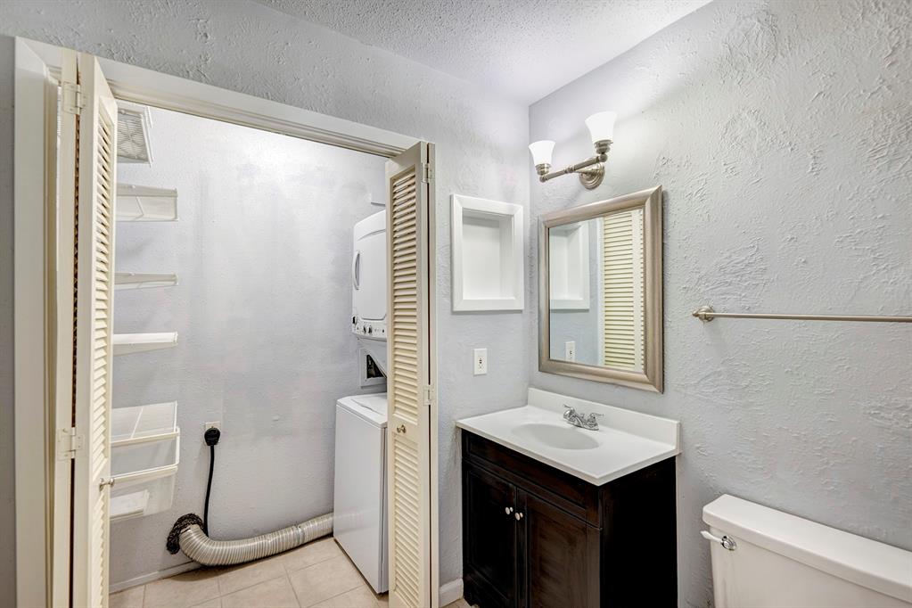 4040 San Felipe # 229