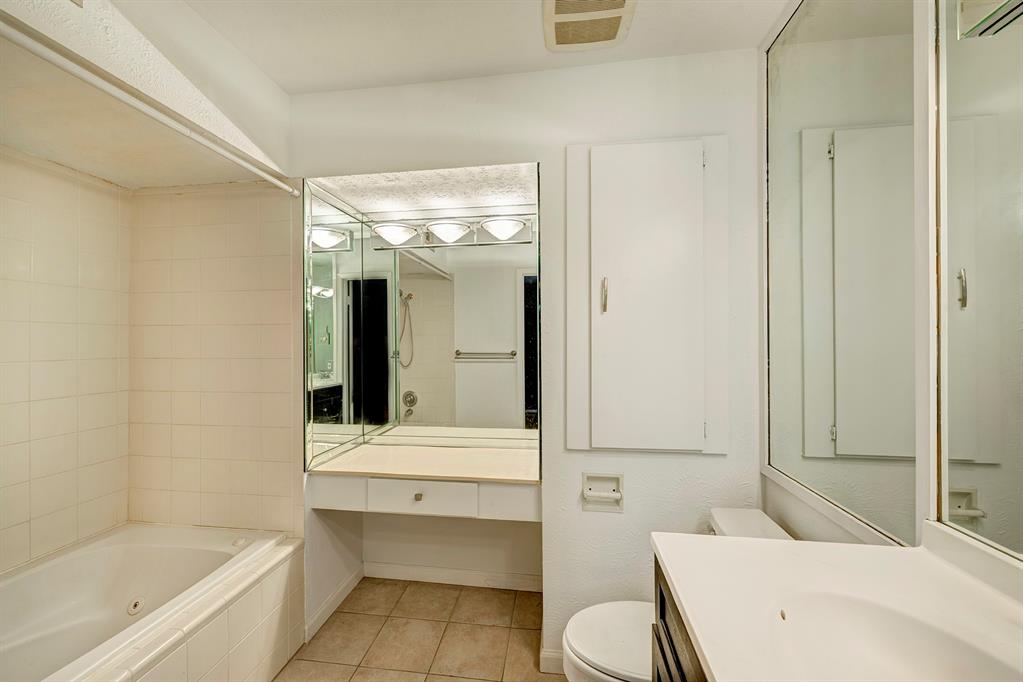 4040 San Felipe # 229