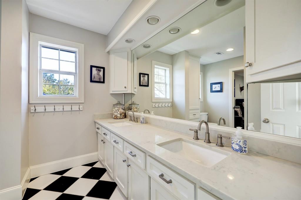 13307 Myrtlea Drive