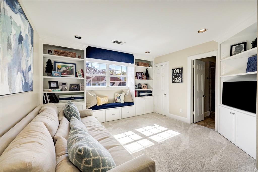 13307 Myrtlea Drive