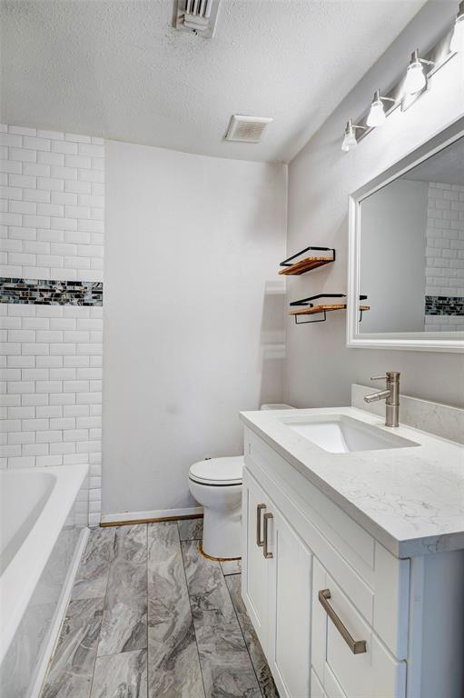 5966 Glenhurst Drive