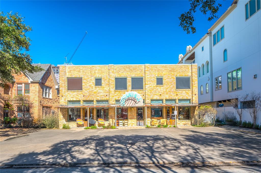 1708 Sunset Boulevard