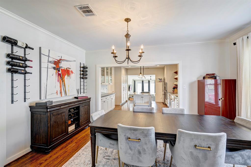 1016 W Cottage Street