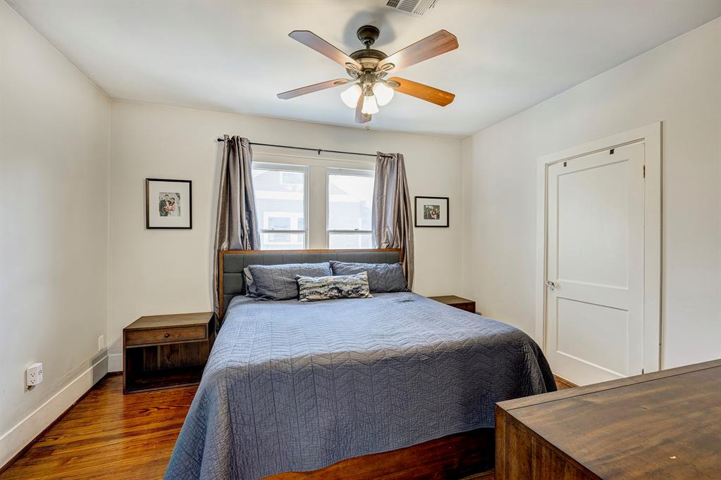 1016 W Cottage Street