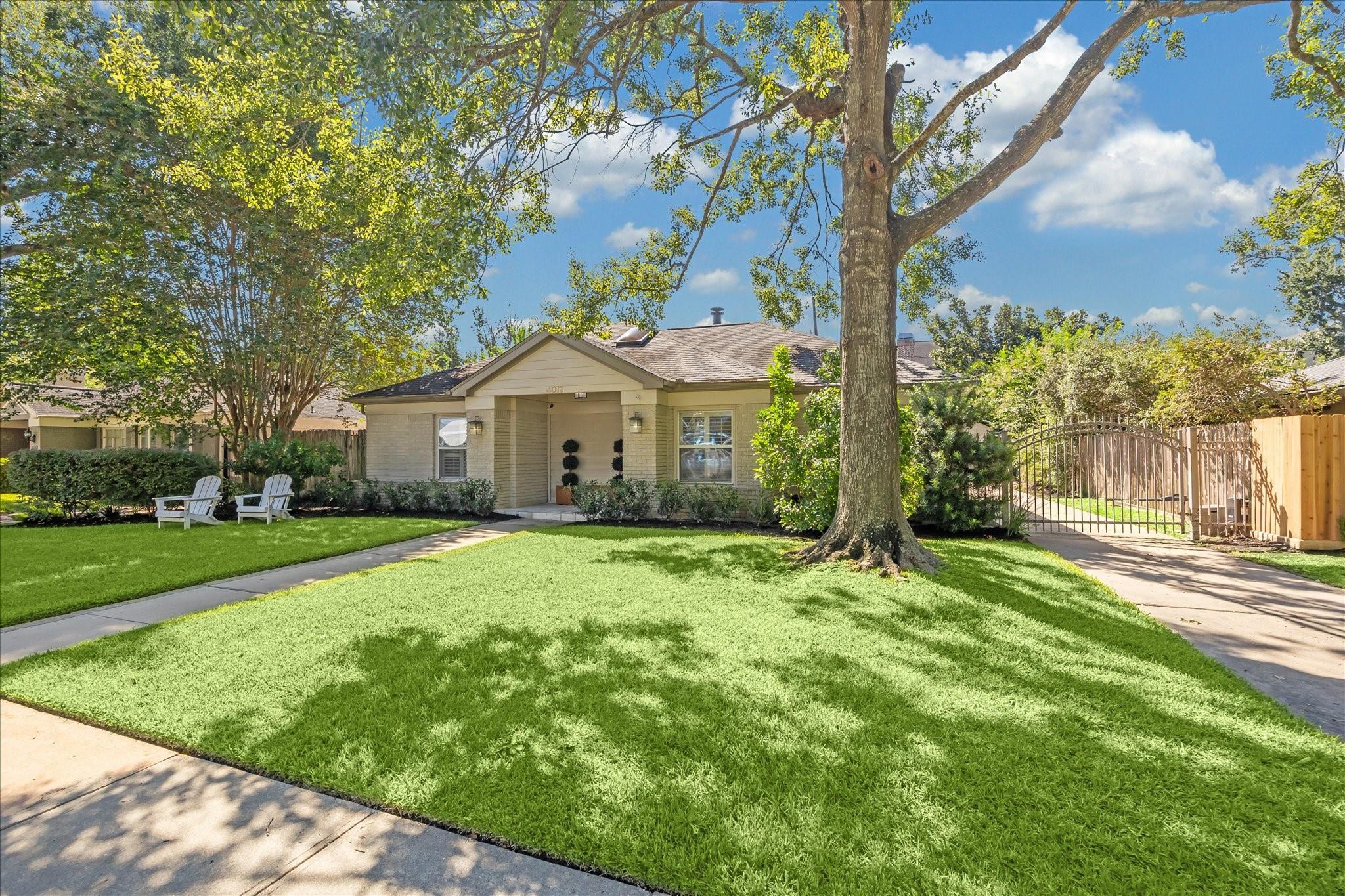 4019 W Alabama Street