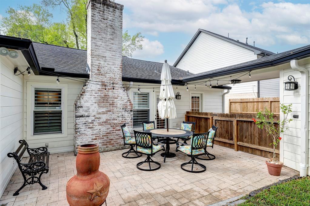 14550 Carolcrest Drive