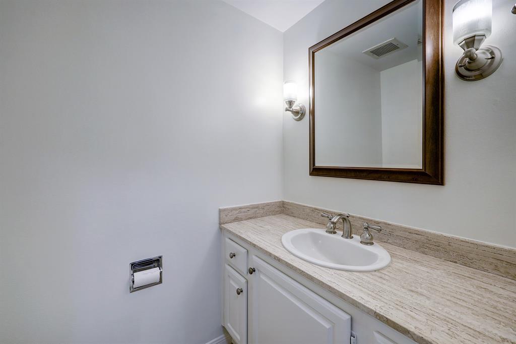 19 Crestwood Drive # 2