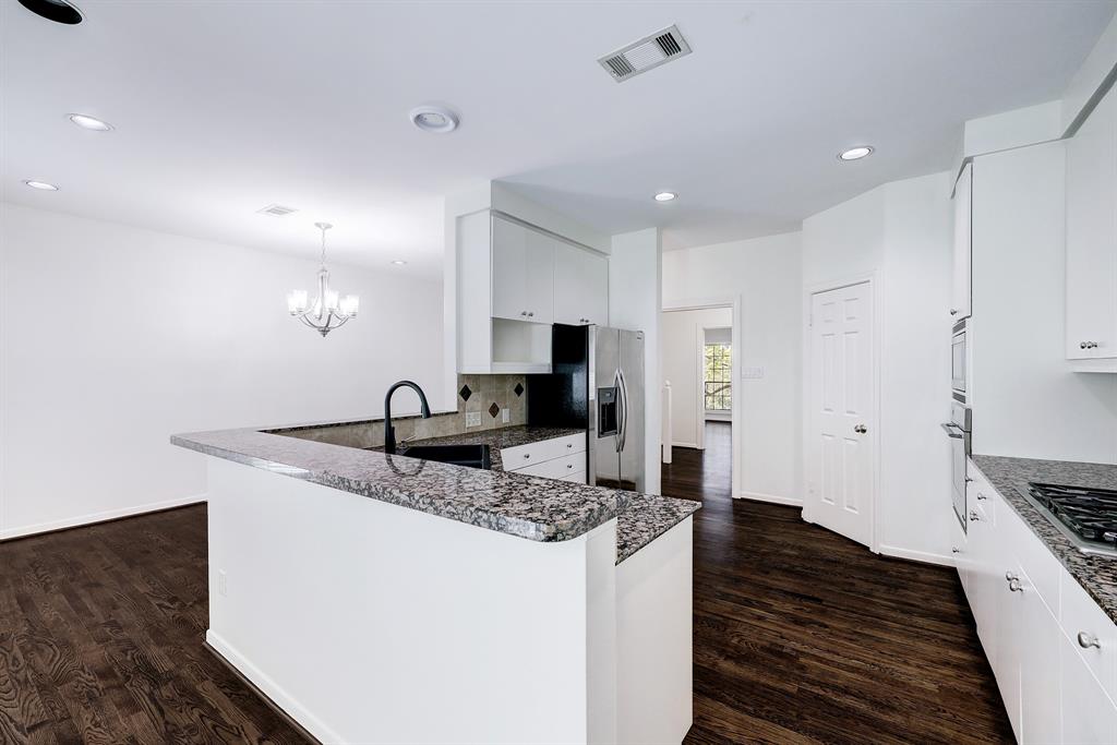 19 Crestwood Drive # 2