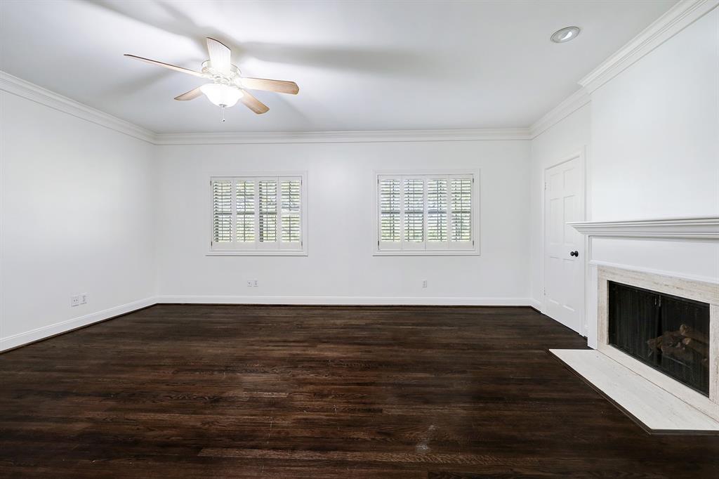 19 Crestwood Drive # 2
