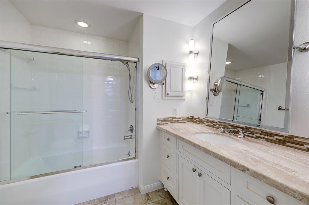 19 Crestwood Drive # 2
