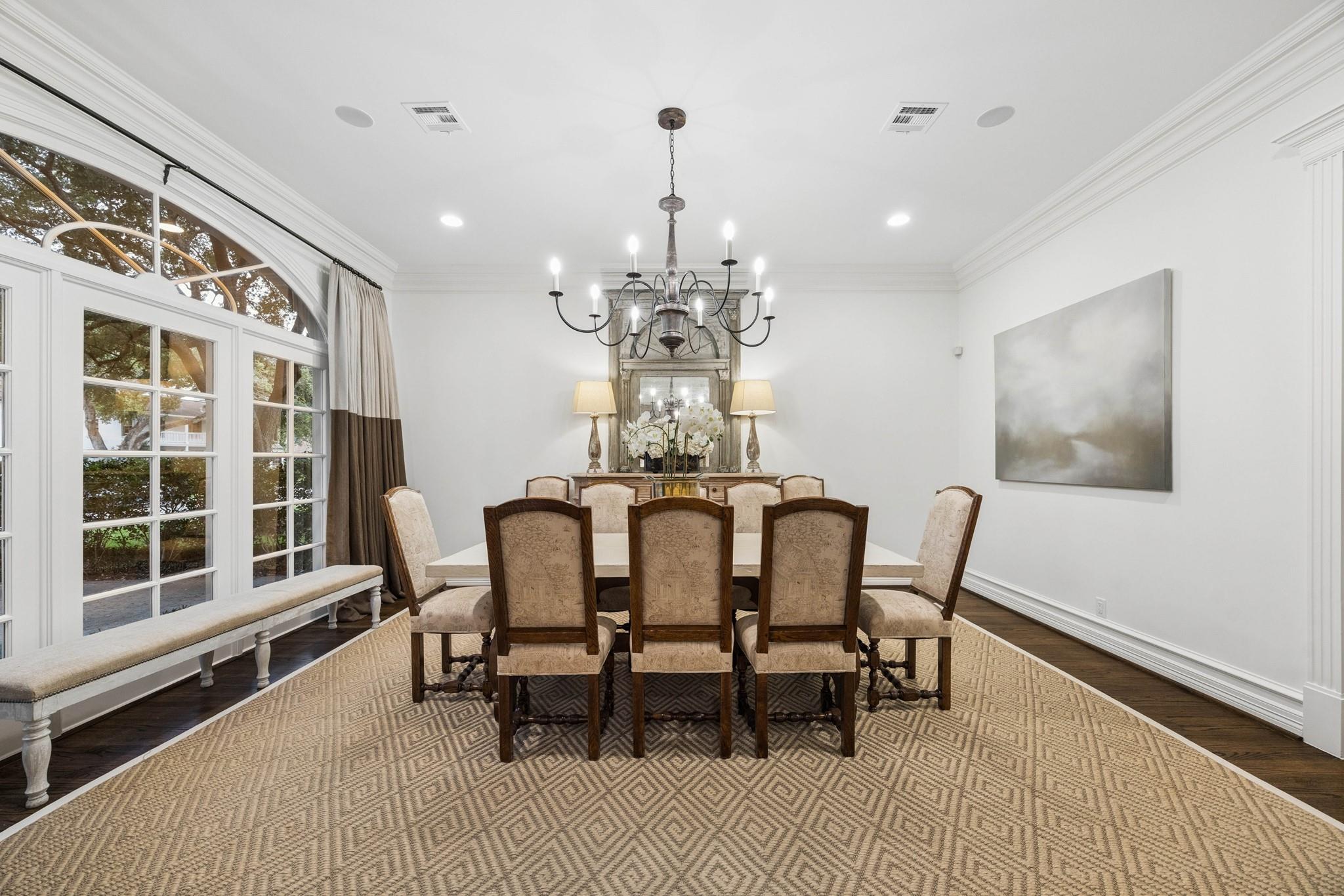 3036 Locke Lane