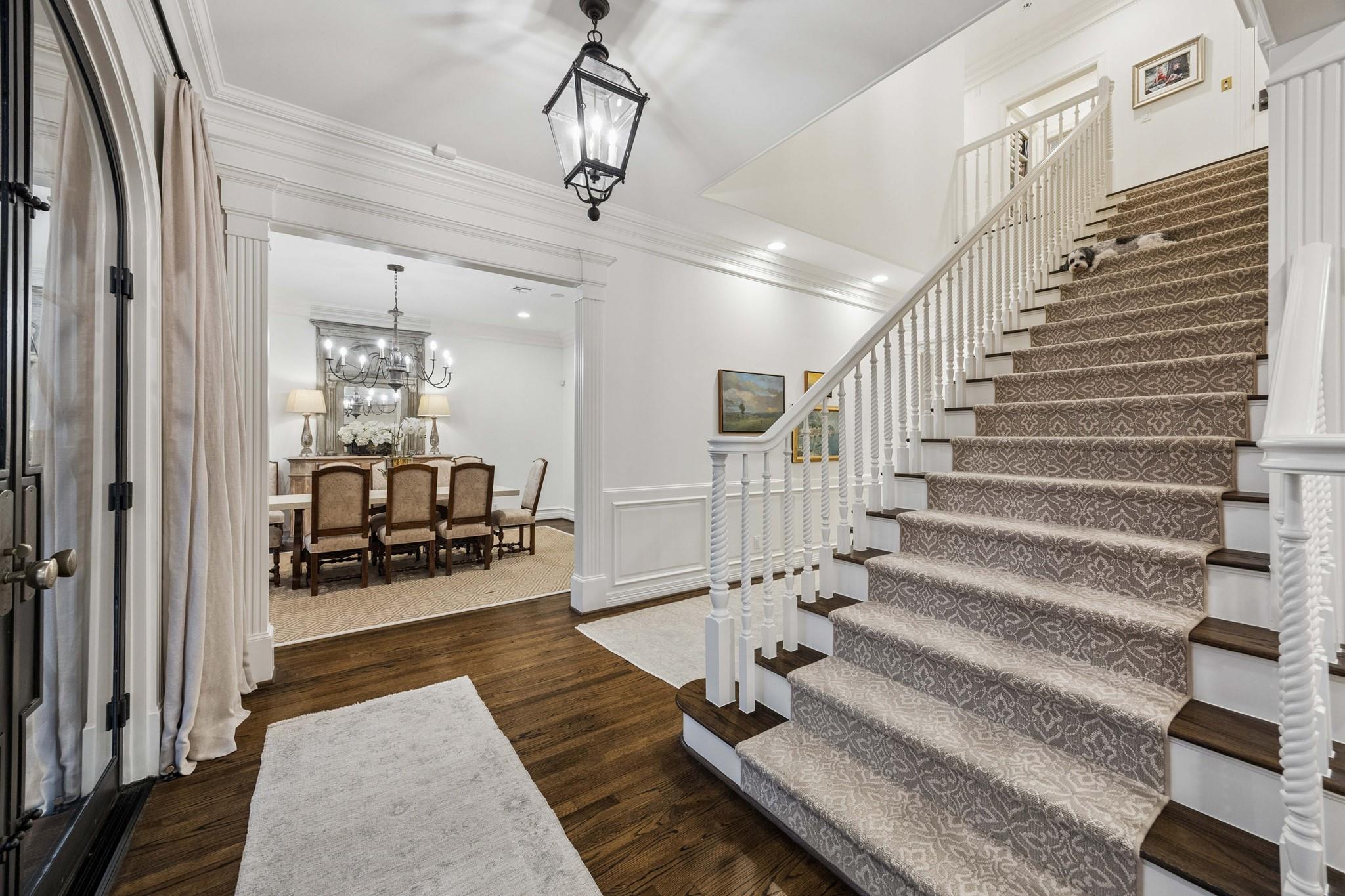 3036 Locke Lane