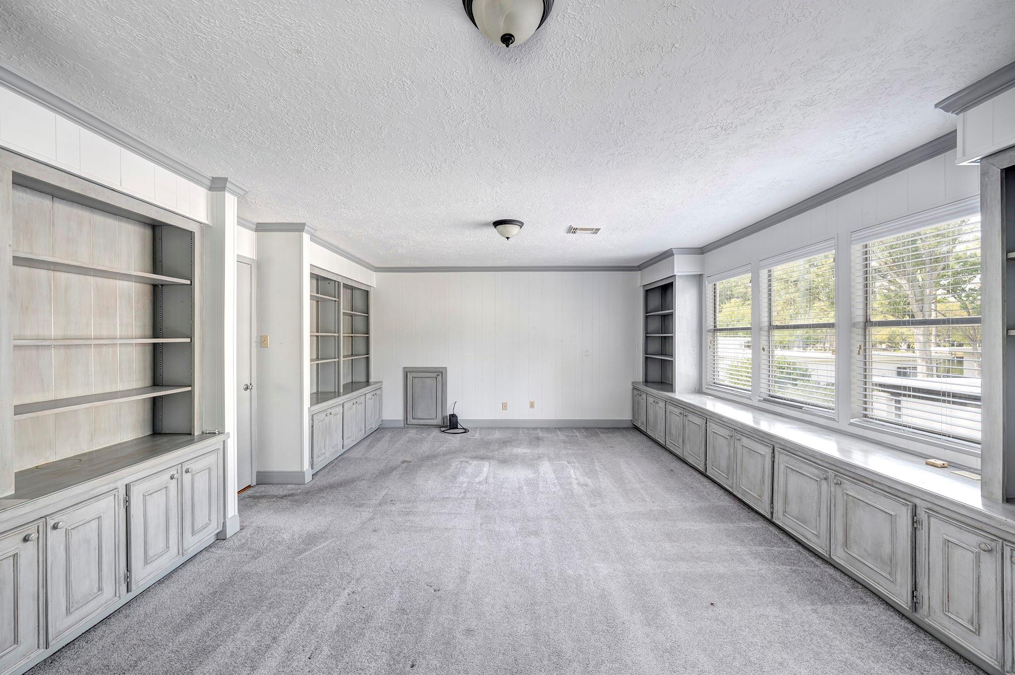 13106 Lookout Mountain Court