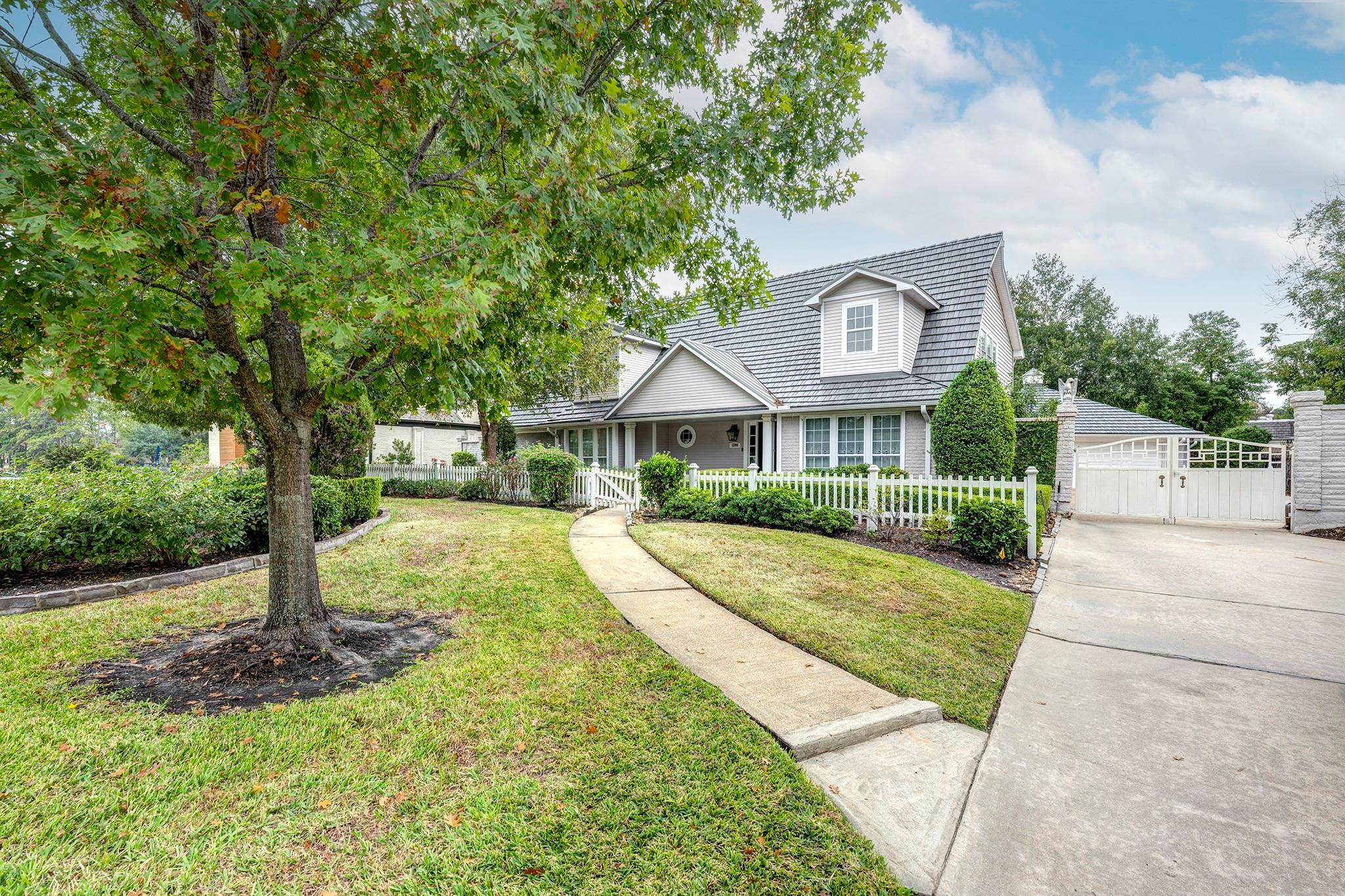 13106 Lookout Mountain Court