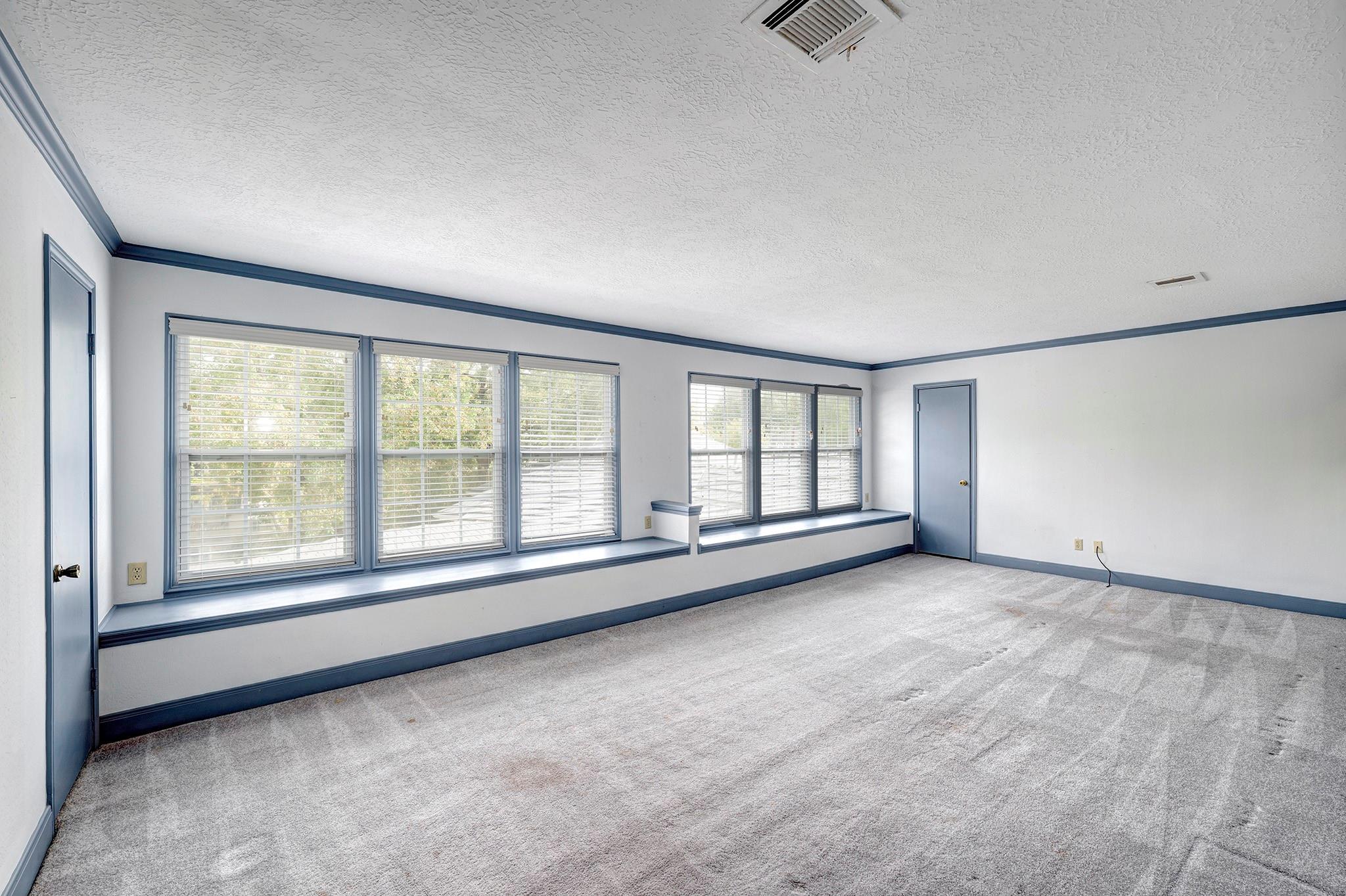 13106 Lookout Mountain Court