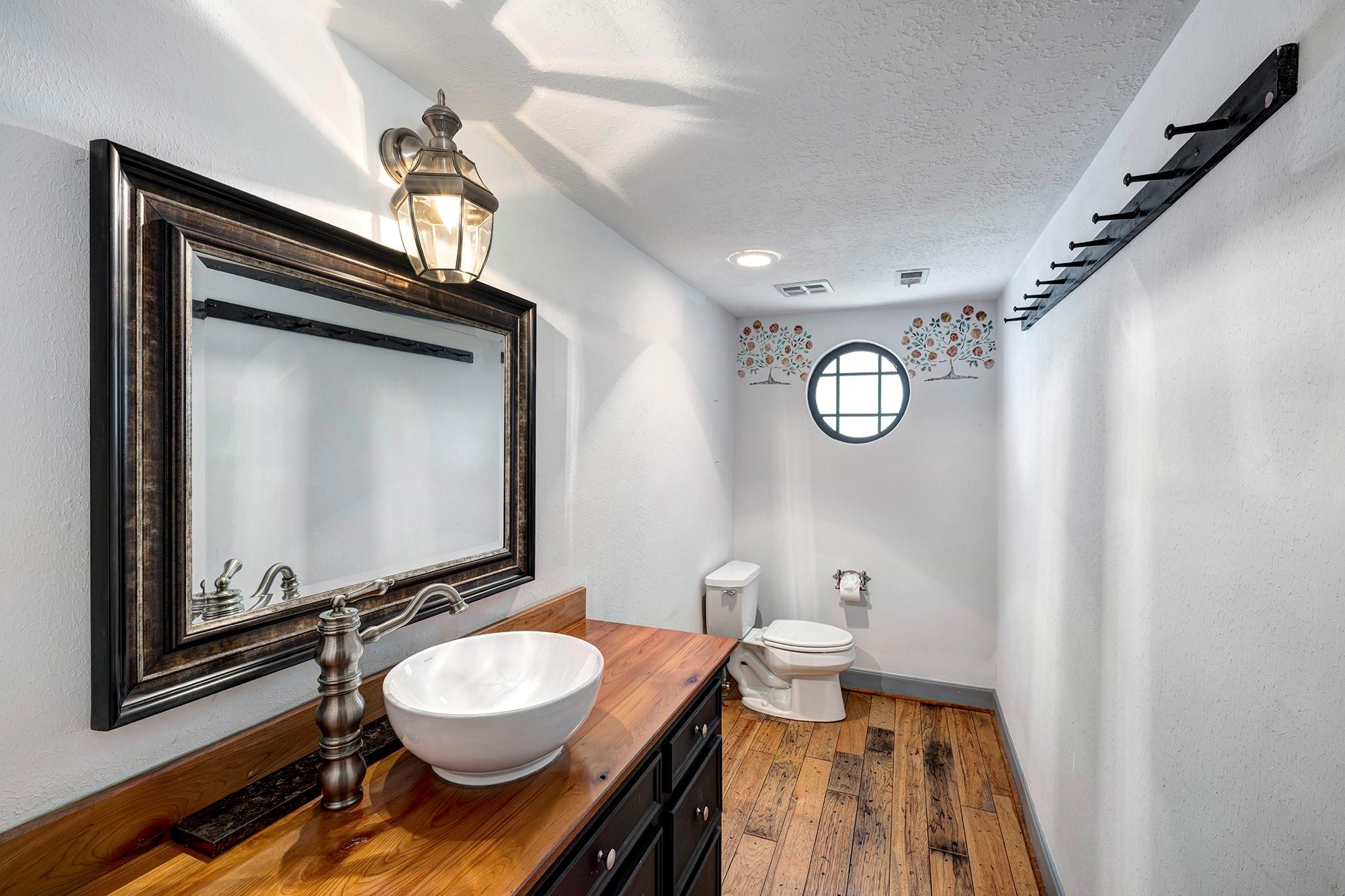 13106 Lookout Mountain Court