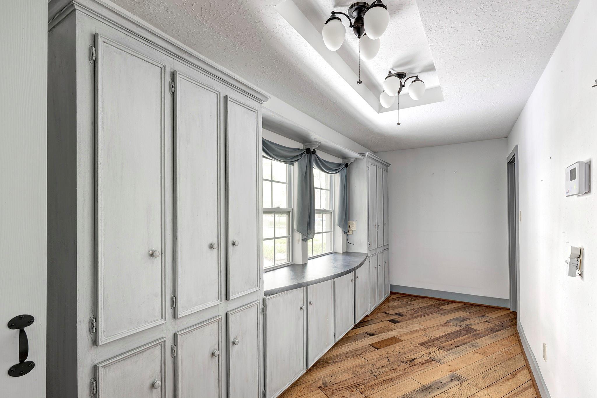 13106 Lookout Mountain Court