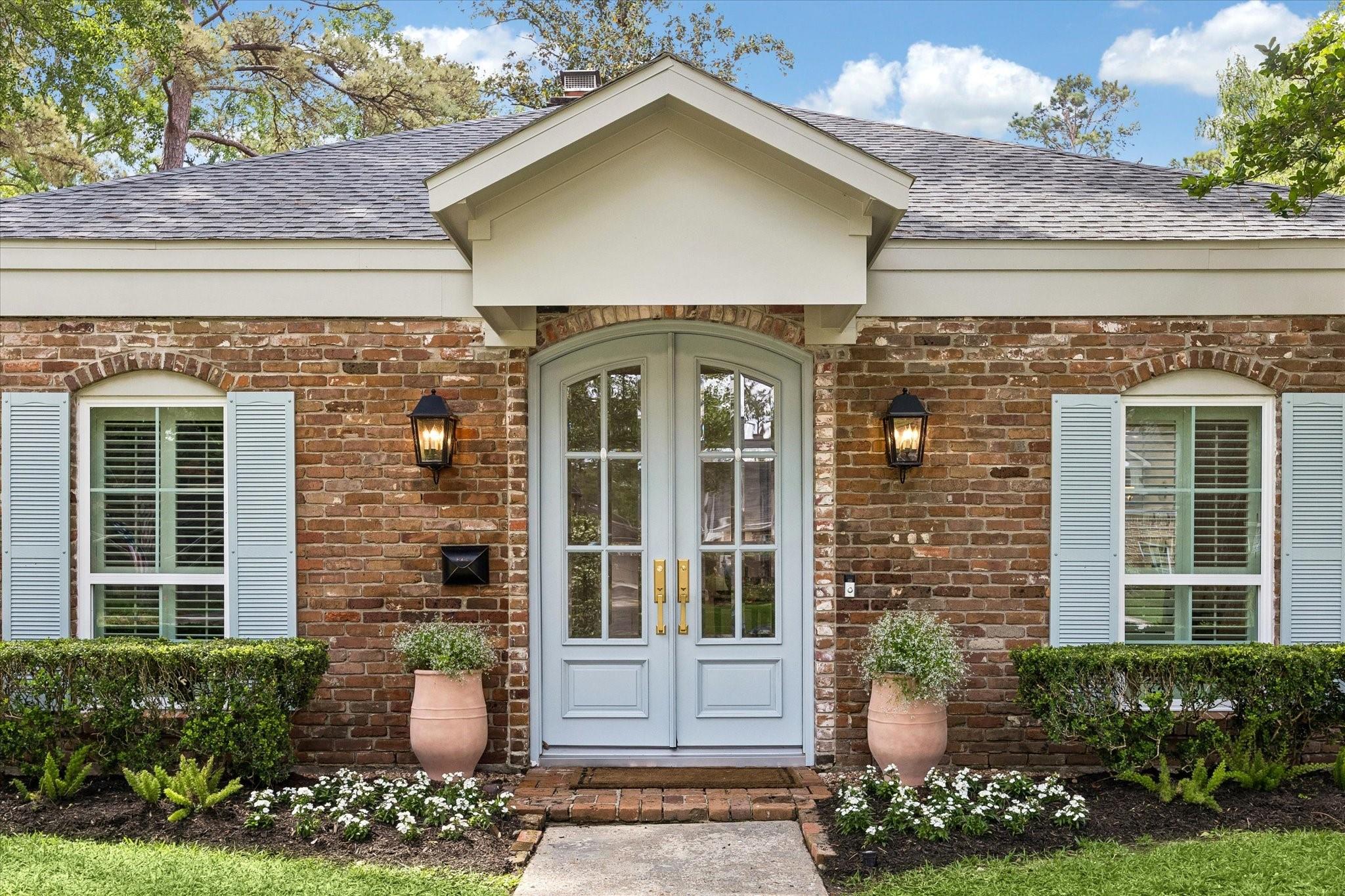 10023 Sugar Hill Drive